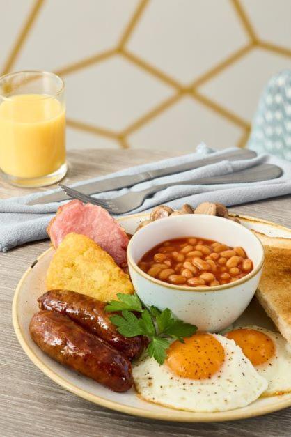 Wharton Park Golf & Country Club Bed & Breakfast Bewdley Bagian luar foto