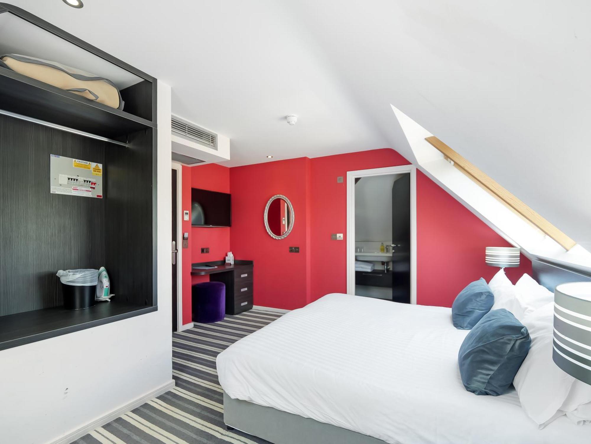 Wharton Park Golf & Country Club Bed & Breakfast Bewdley Bagian luar foto